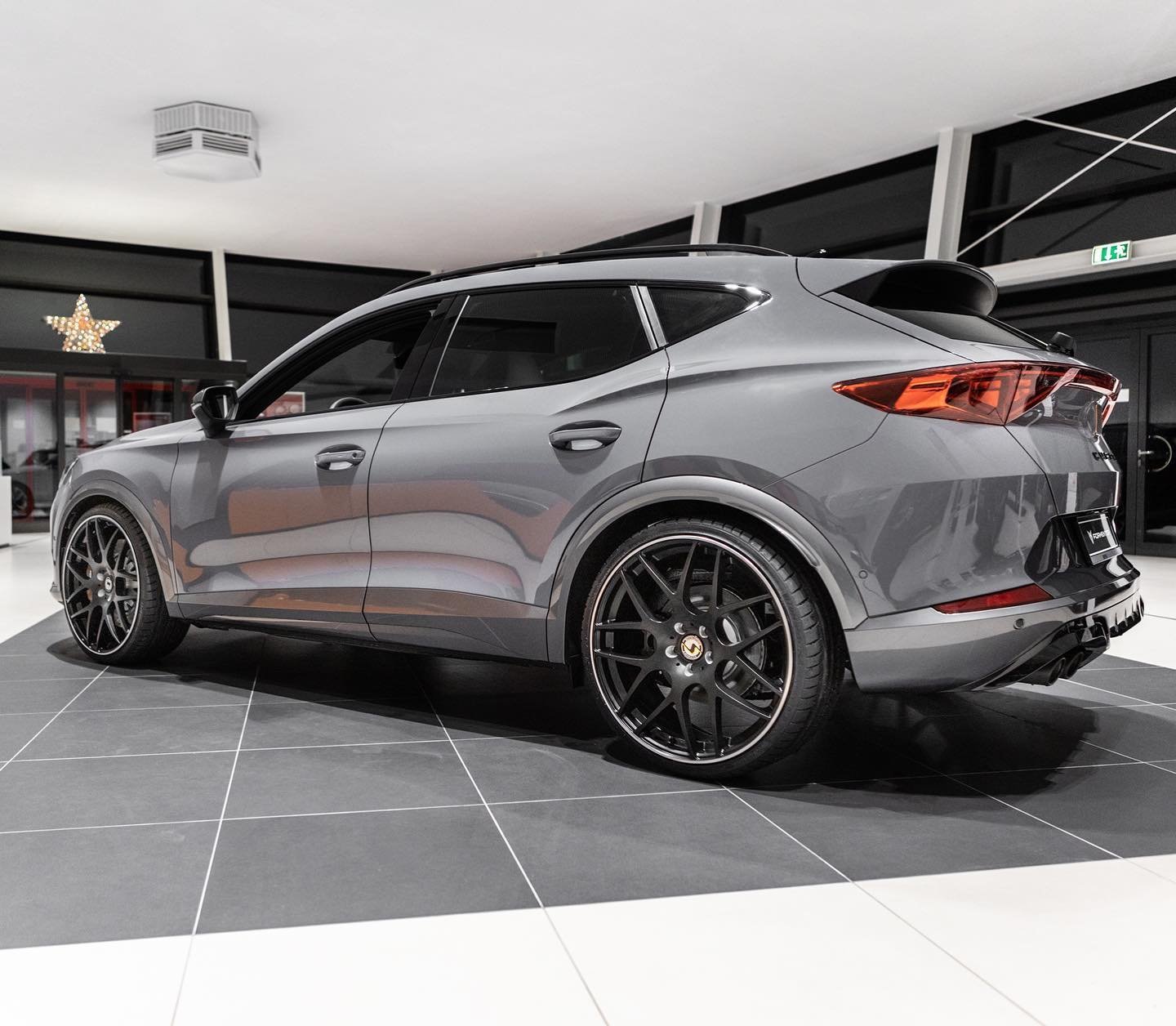 CUPRA Formentor 310 PS graphene grau - MEYER ELSTORF